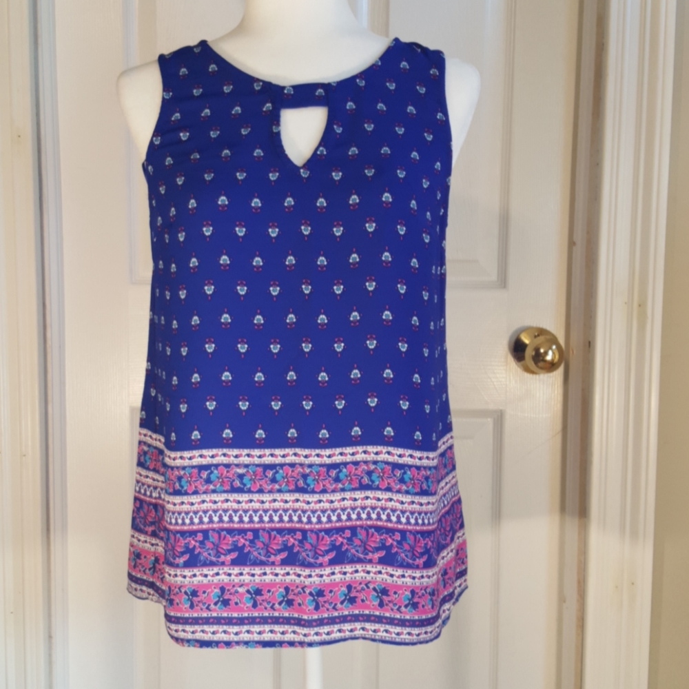 Skies are Blue Blouse NWT
